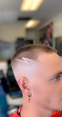 Mid fade with design