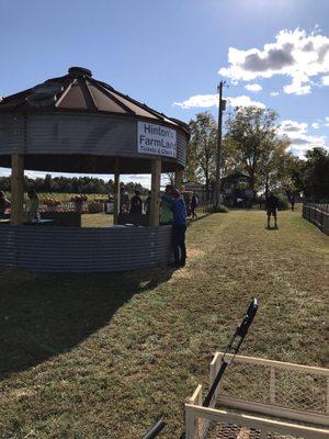 Hinton's Orchard & Farm Market