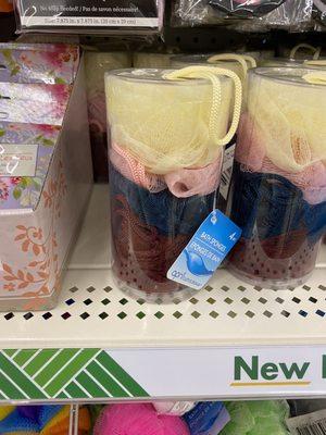 Bath sponges