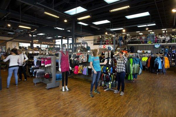 Sturtevant's Bellevue - Ski, Snowboard, Golf, Tennis, and Water Sports