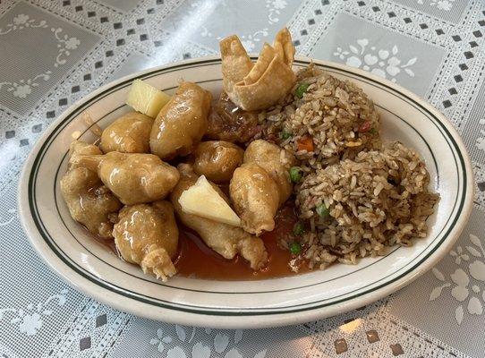 Sweet and sour pork lunch special