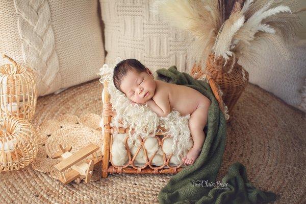 Newborn in-studio