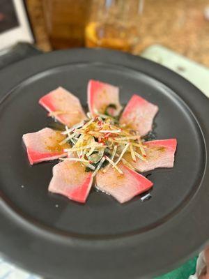 Hamachi Sashimi