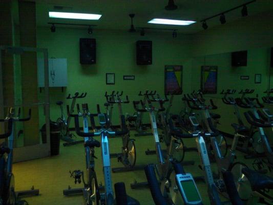 Cycling room at inshape, well maintained.