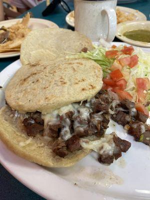 Gorditas super delicious would definitely come back to this restaurant customer service is excellent as well