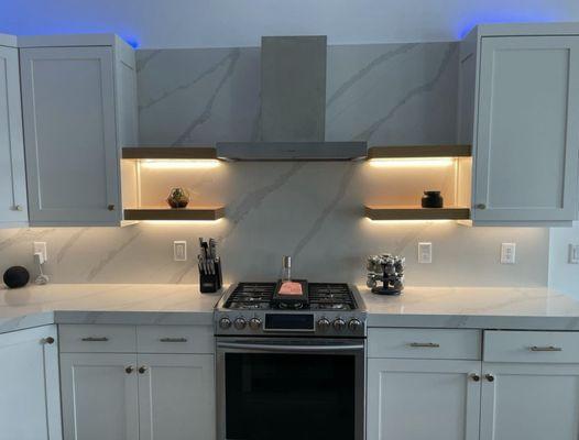 Beautiful backsplash with floating shelves