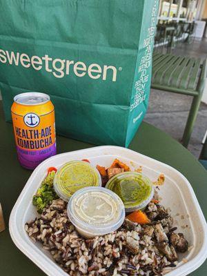 Caramelized Garlic Steak Protein Bowl + Kombucha