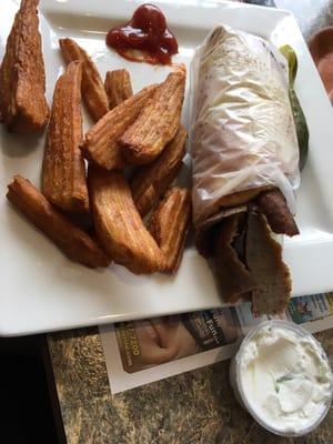 Gyro with thick cut potato wedges