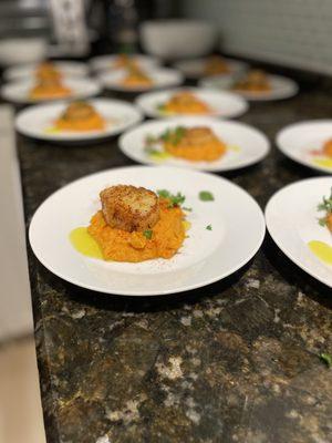 Pan seared scallops, ginger mashed sweet potatoes