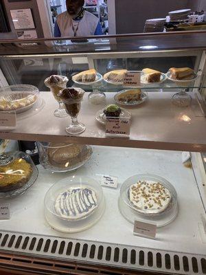 Dessert display