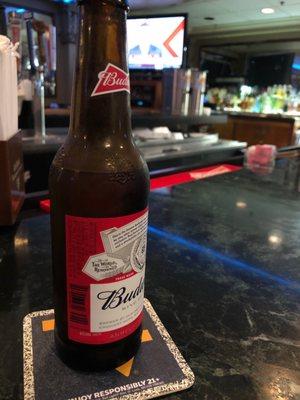 Happy hour Budweiser. Yes please.