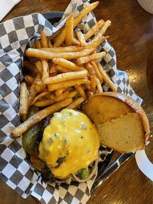 Cheeseburger and garlic ranch French fries