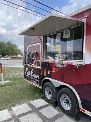 The Food Cart/Trailer along/beside Rt. 50/E Colonial - That's a lot of slashes