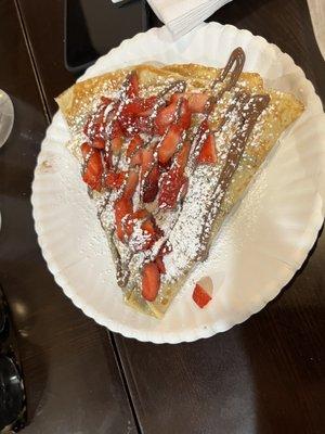 Strawberry and Nutella crepe