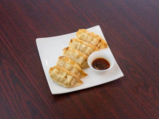 Gyoza ( dumpling)