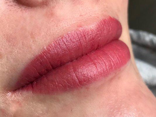 Lip blush, semi permanent lip pigmentation for colorless pale lips. Last up to 2 yrs.