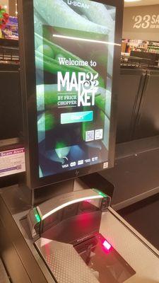 Self-checkout kiosk