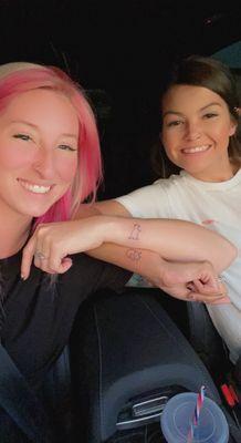 Best friend tattoos coming in clutch! We absolutely love them!