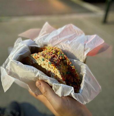 Caramelized Fruity Pebble Ice Cream