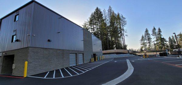 Wide drive aisles for easy access at Summit Heated Self Storage, Tacoma, WA