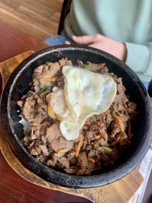 D11. Bulgogi Dolsot