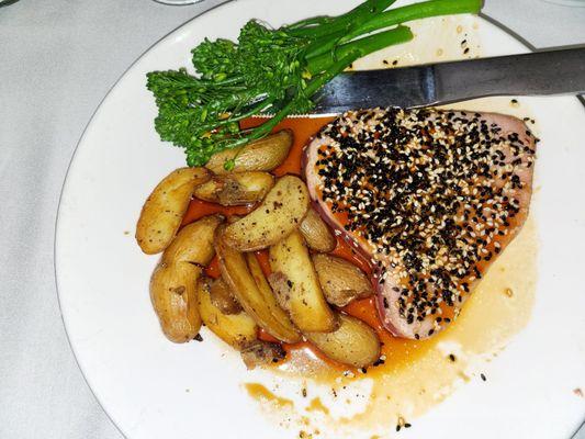 Sesame crusted tuna