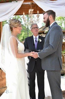 Beautiful bride and groom at Rockys lake estate