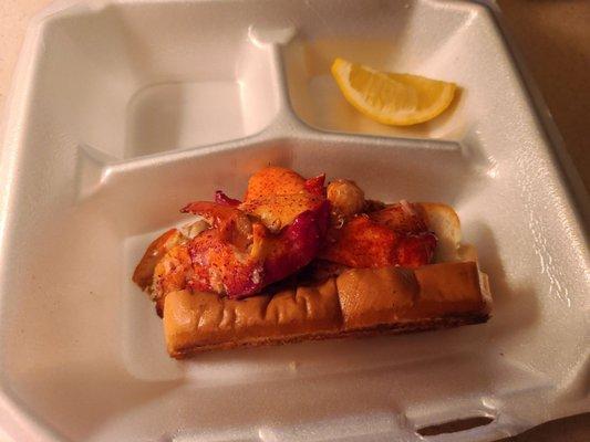 Lobster roll