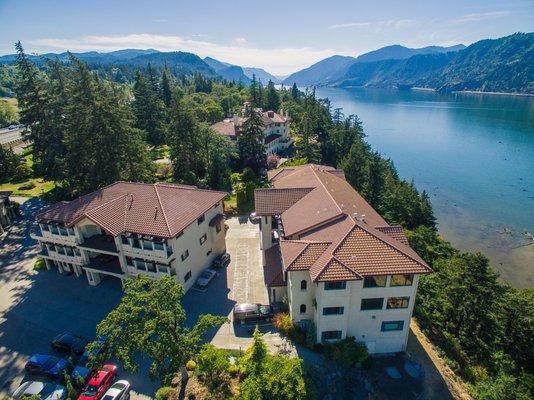 Columbia Gorge River View Hotel