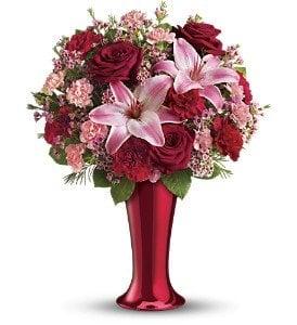 Item #10V100B. Red Hot Love Bouquet. Order online at www.muffysflowers.com