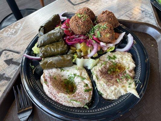 Mixed house veggie plate