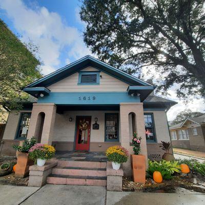 Entrance, a cute house