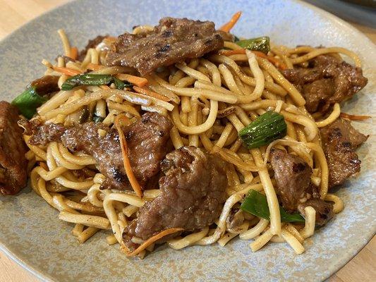 Beef Lo Mein Lunch