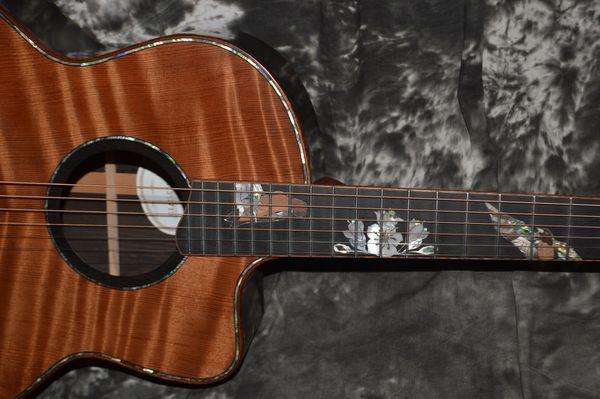 HsienMo F model with curly Redwood top.