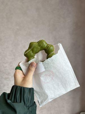 Matcha mochi donut