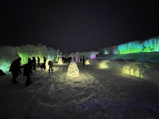 Ice castles center area