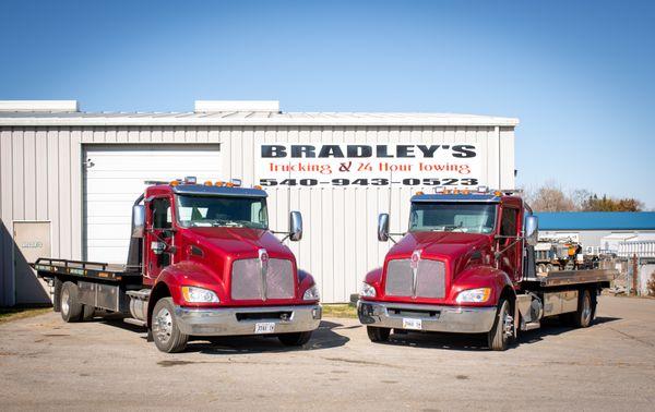 Bradley's 24hr Towing - Trucking