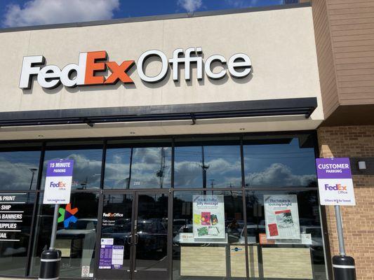 FedEx Office Print & Ship Center