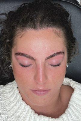 Brow lamination & tint