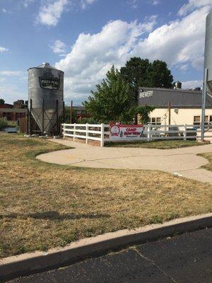 Summer Yappy Hours at Pikes Peak Brewing Co.