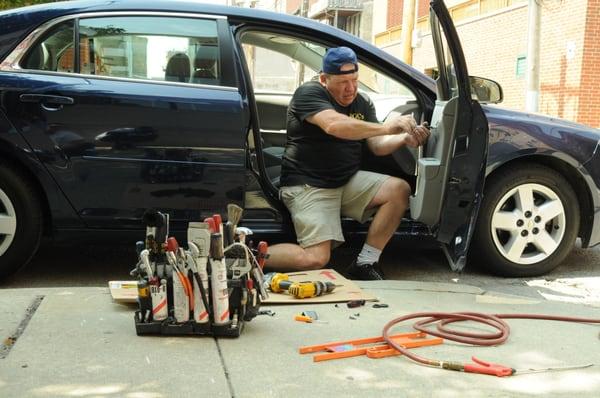 Side Door Window Repair in Chicago