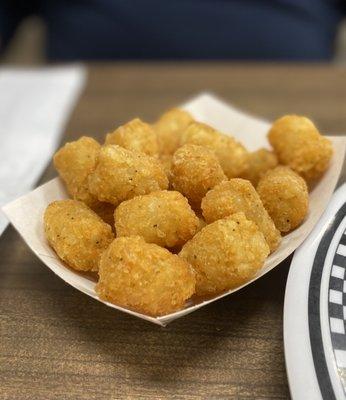 perfect HOT tator tots YUM !!! :)...