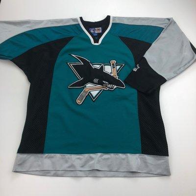 Starter NHL San Jose Sharks Jersey 
 Sold $39.88