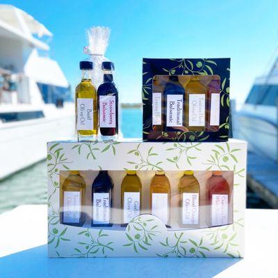 Corporate and Holiday Gift Packs of utra premium infused olive oils and balsamic vinegars