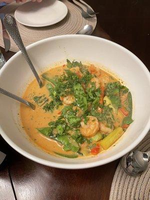 Spicy shrimp broth