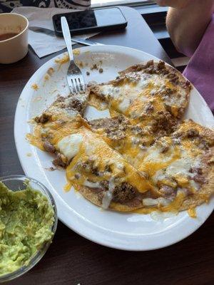 Beef nachos, tostadas