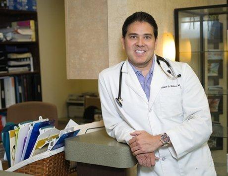 Michael Nunez MD