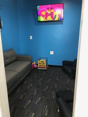 Kids waiting area =)