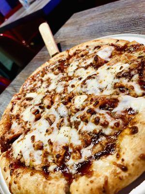 BBQ CHICKEN PIZZA