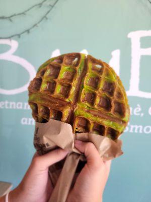 pandan coconut waffle